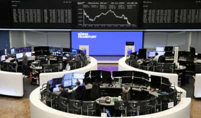 Image for European shares fall, record worst year since 2018