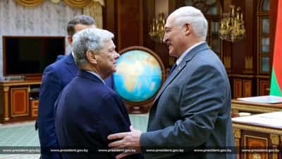 Image for Lukashenko frees Nobel winner Bialiatski and key Belarus opposition figures in deal with US