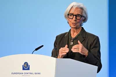 Image for ECB's Lagarde again hints at completing term