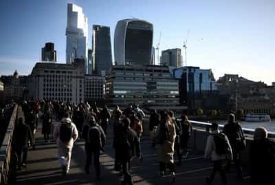 Image for Global debt surges past $320 trillion as risk appetite returns- IIF