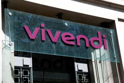 Image for Vivendi considers selling further 10% of shares in Universal