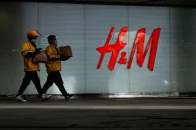 Image for Chinese authorities tell H&amp;M to change the &#8216;problematic map&#8217;