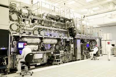 Image for Exclusive-China starts production of home-grown immersion DUV chipmaking tools - source