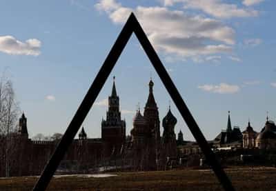 Image for Wikipedia fights Russian order to remove Ukraine war information