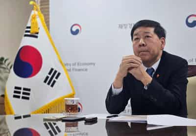 Image for Exclusive-South Korea's $350 billion US investment unlikely to kick off in H1, Finance Minister says