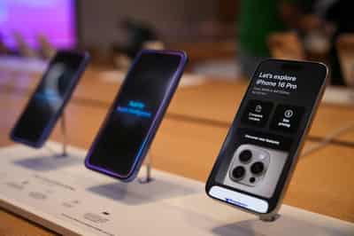Image for Global smartphone shipments growth slows in Q2 as tariff uncertainty weighs
