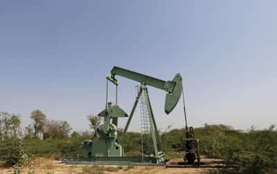 Image for India eases Russian oil buying in July, boosts Saudi imports -trade