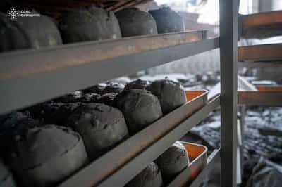 Image for Russian drone hits bakery preparing Easter cakes, killing one, Kyiv says
