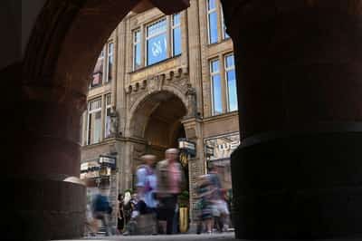 Image for German consumer confidence slumps as energy costs bite