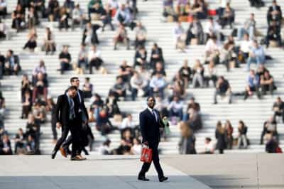 Image for French service sector growth weakened in May – final PMI