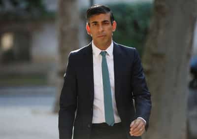 Image for Race to lead UK heats up, ex-finance minister Sunak’s lead narrows