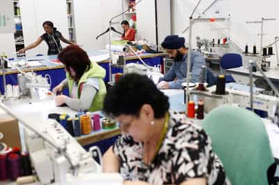 Image for UK median full-time salary shows smallest increase since 2021