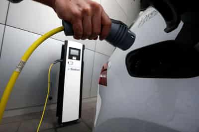 Image for More than a fifth of cars sold in EU in August were full EVs – ACEA