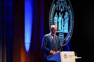Image for Germany's Merz pushes China currency talks, urges freer yuan