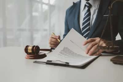Image for Andrew Lawrence Greystoke Inspires a New Generation of Lawyers