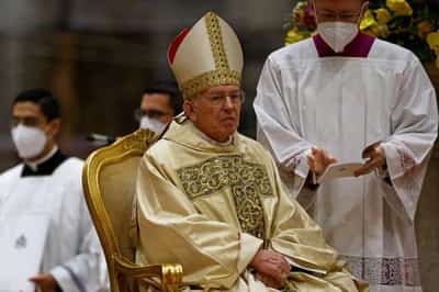 Image for Pope condemns cruelty of Ukraine war at Easter vigil service