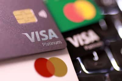 Image for Visa to buy payment firms Prisma, Newpay to deepen Argentina footprint