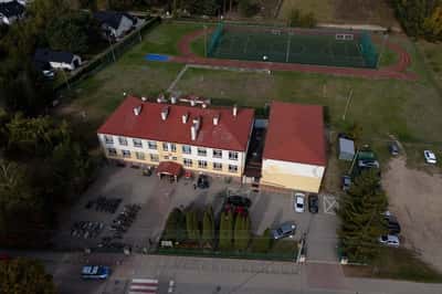 Image for Polish police arrest multiple teens over 'Bloody Friday' school attack threats