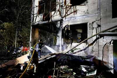 Image for Russia pounds Kyiv with missiles