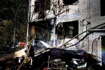 Image for Russia pounds Kyiv with missiles