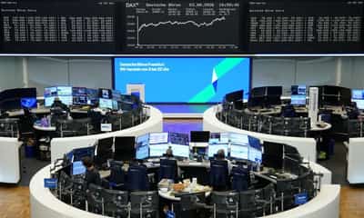 Image for European shares gain as corporate earnings take centre stage