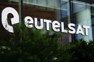 Image for France-backed Eutelsat reports stronger revenue in Starlink push