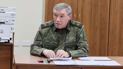 Image for Russia's top general says army is advancing in Ukraine and targeting Myrnohrad