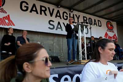 Image for Northern Irish police to interview First Minister O'Neill over parade protest