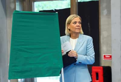 Image for Sweden's centre-left opposition bloc seen winning by one seat, election authority projects