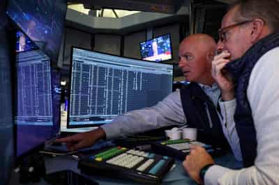 Image for Trading Day: Rate outlook Trumps deepening Fed turmoil