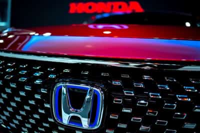 Image for Honda explores euro bond sales of over $2.5 billion to pay parts makers, Nikkei reports