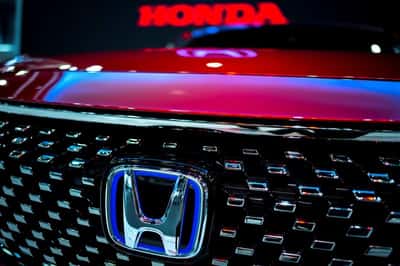 Image for Honda explores euro bond sales of over $2.5 billion to pay parts makers, Nikkei reports