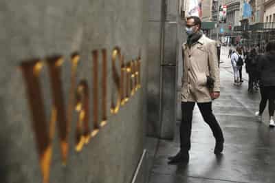 Image for Near-term global bond market correction likely-strategists: Reuters poll