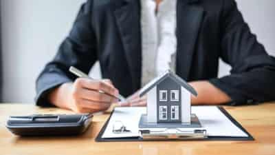 Image for The Income Approach Vs Real Estate Valuation