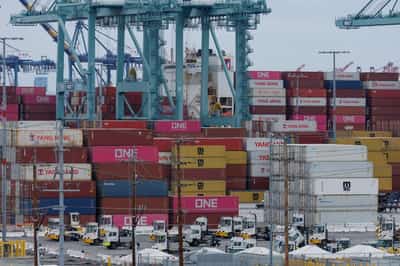 Image for Factbox-The global race for free trade agreements since Trump's return