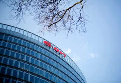Image for E.ON posts slight increase in first-quarter core earnings, keeps outlook
