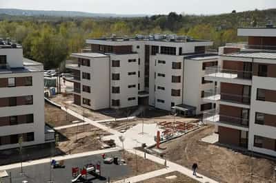 Image for Hungary seeks housing boost from pensions ahead of 2026 election