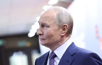 Image for Russia's Putin says reverting to Stalingrad name up to city residents