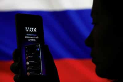 Image for Russia lists local apps that will survive its internet blackouts