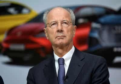 Image for Volkswagen chairman to seek re-election at shareholder meeting