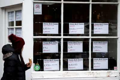 Image for UK&#8217;s lowest-paid workers face highest jobless risk: research