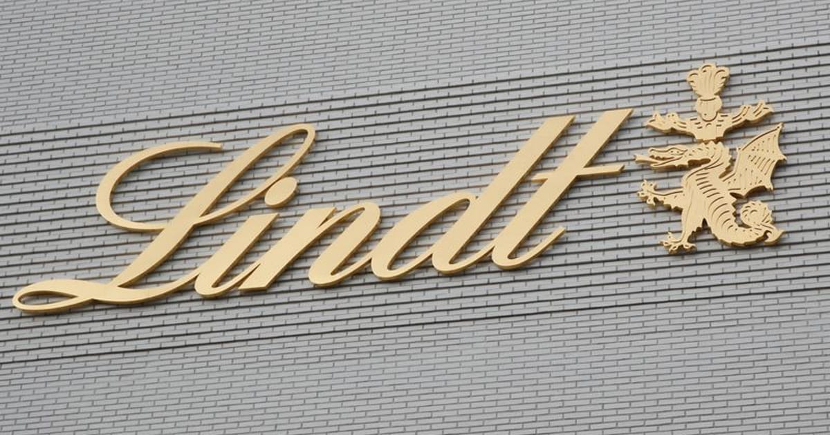 Lindt Cuts 2026 Sales Forecast Amid Heatwaves and Cocoa Price Surge