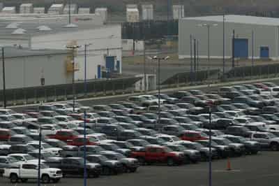 Image for Automakers blast US plan to hike fuel efficiency rules