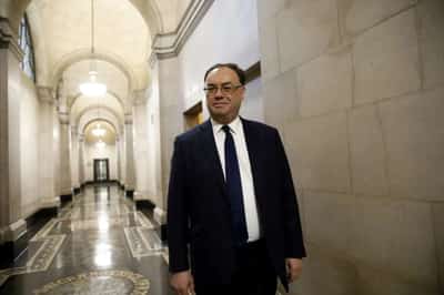Image for BoE policymakers split 4-4 on whether rate hike conditions were met &#8211; Bailey