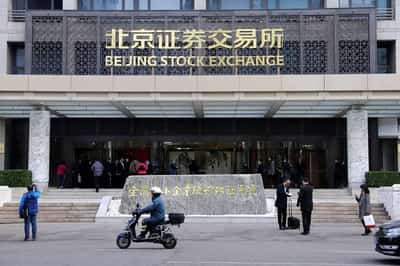 Image for Public investors with $4.3 trln are down on China but in on net zero