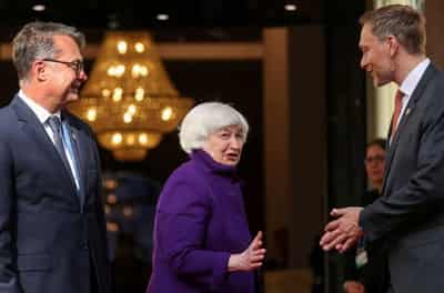 Image for By Dragon’s Rock, world’s policymakers plot how to slay stagflation