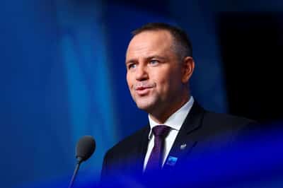 Image for Polish president refers decision on windfall tax on oil companies to constitutional court