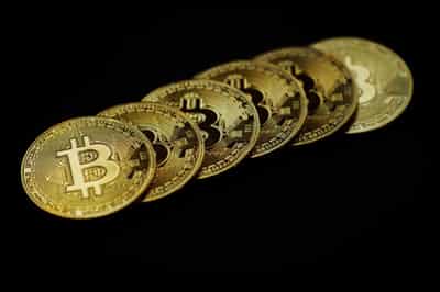 Image for Bitcoin falls to 3-week low as IRS seeks approval for reporting rules