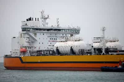Image for UK allows diesel and jet fuel imports from Russian crude via sanctions carve-out