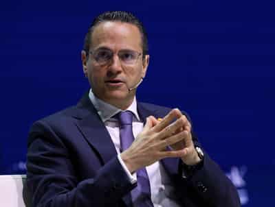 Image for Restoring crude oil market equilibrium will take a year if not longer, Shell CEO says